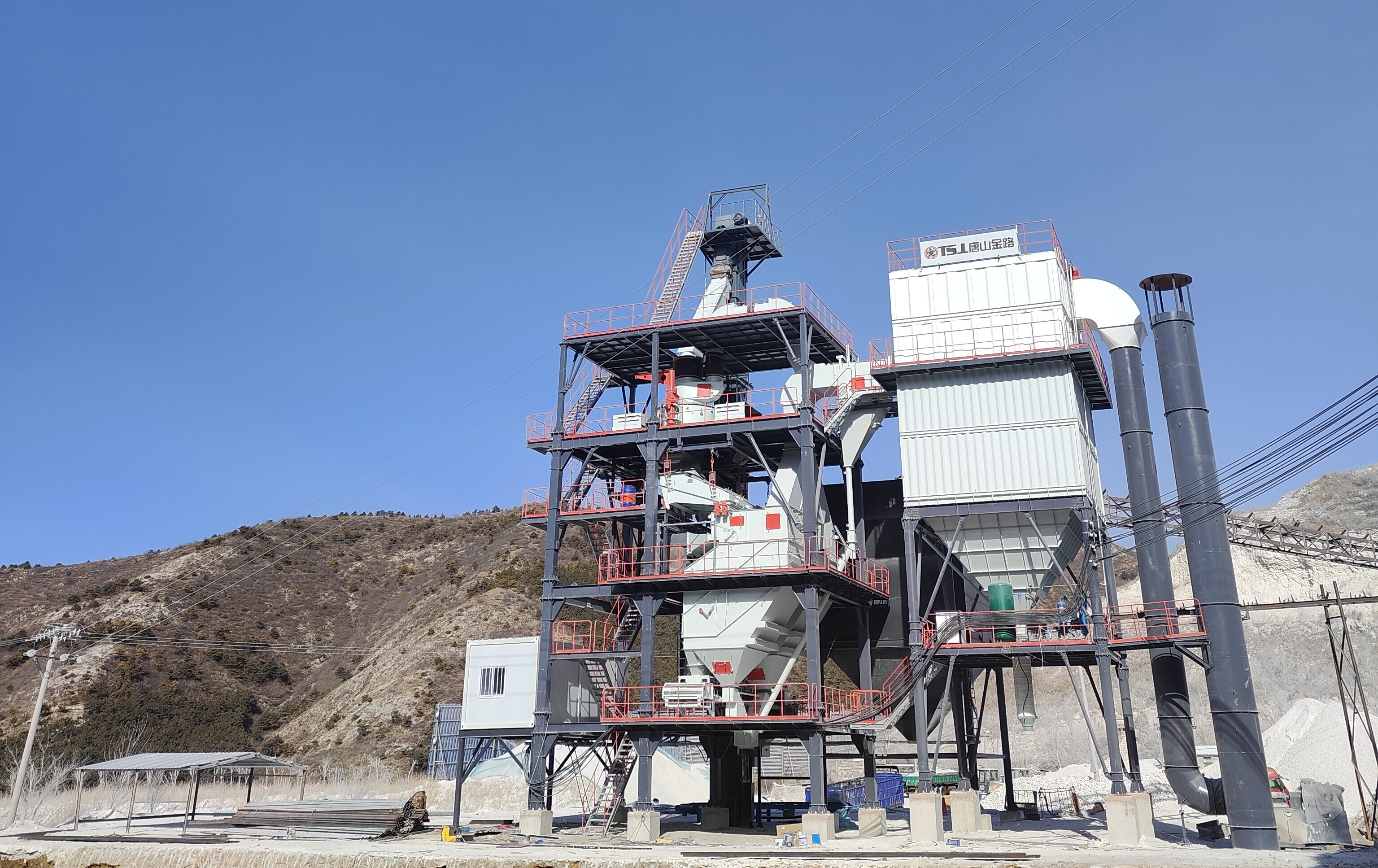 告別粉塵噪音！制砂樓如何改寫砂石行業(yè)環(huán)保格局？