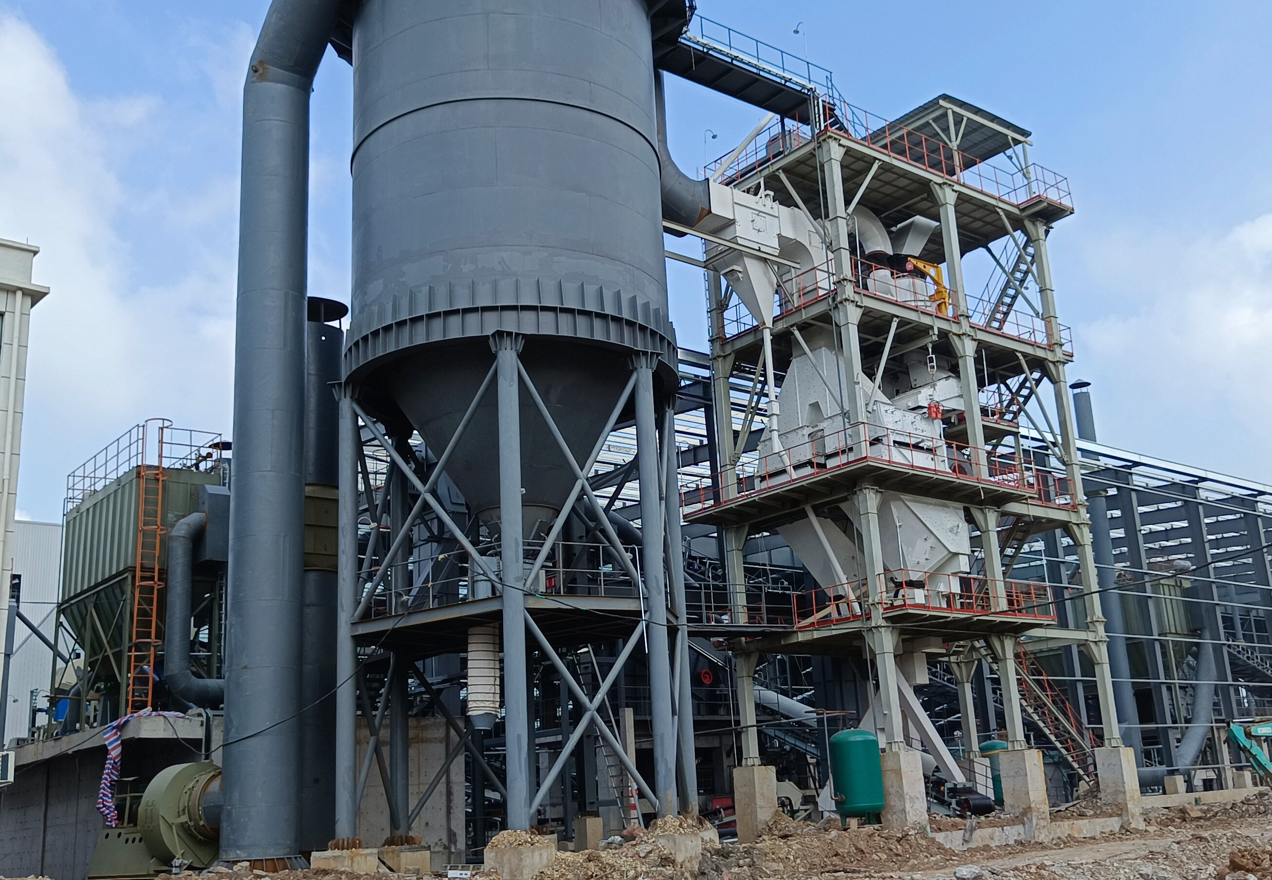 制砂樓環(huán)保性能解析：綠色制砂，賦能生態(tài)可持續(xù)發(fā)展